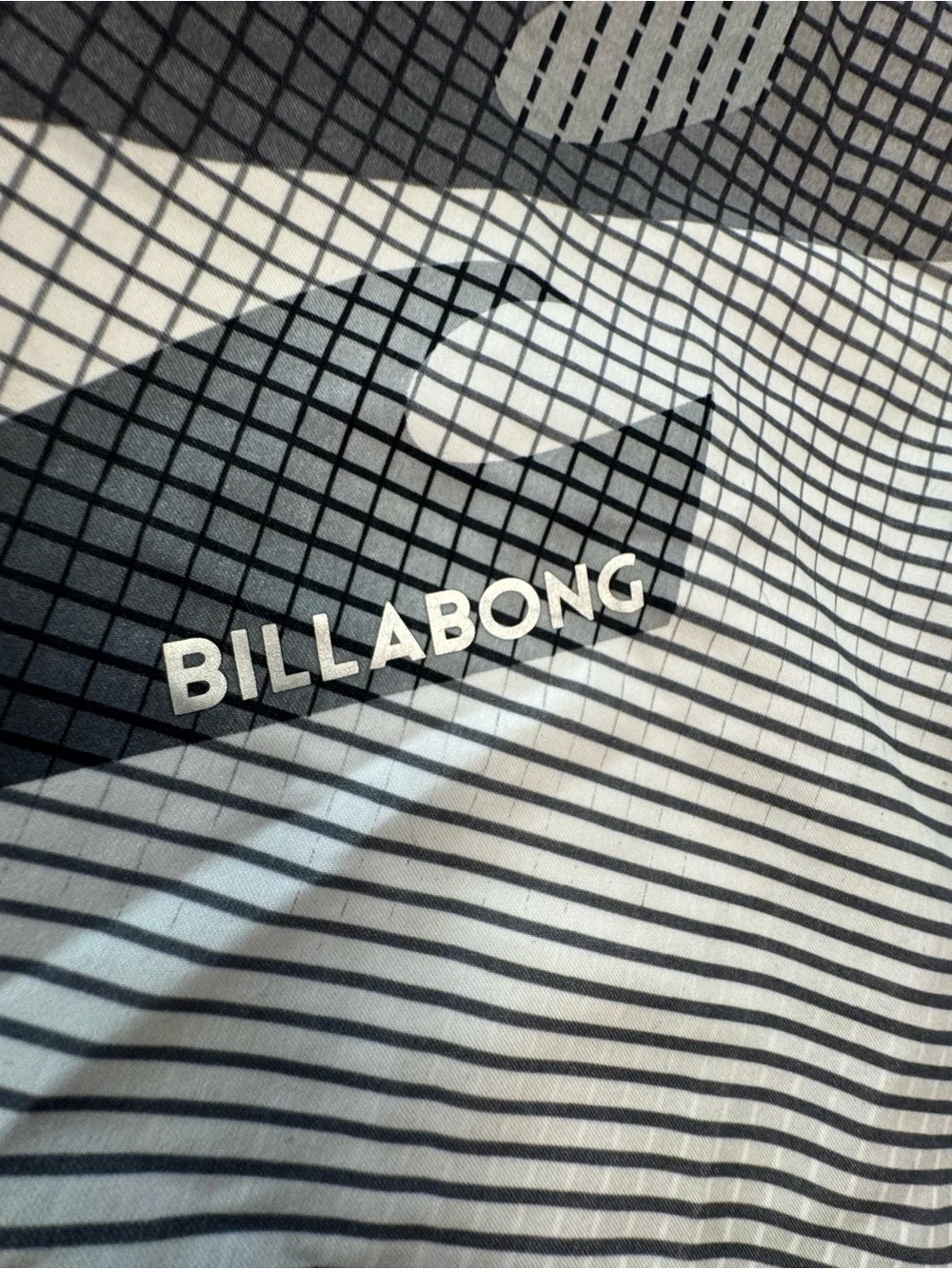 NEW Billabong Gray Grid Kids Swim Trunks with Black & Red Trim Size S or 23’